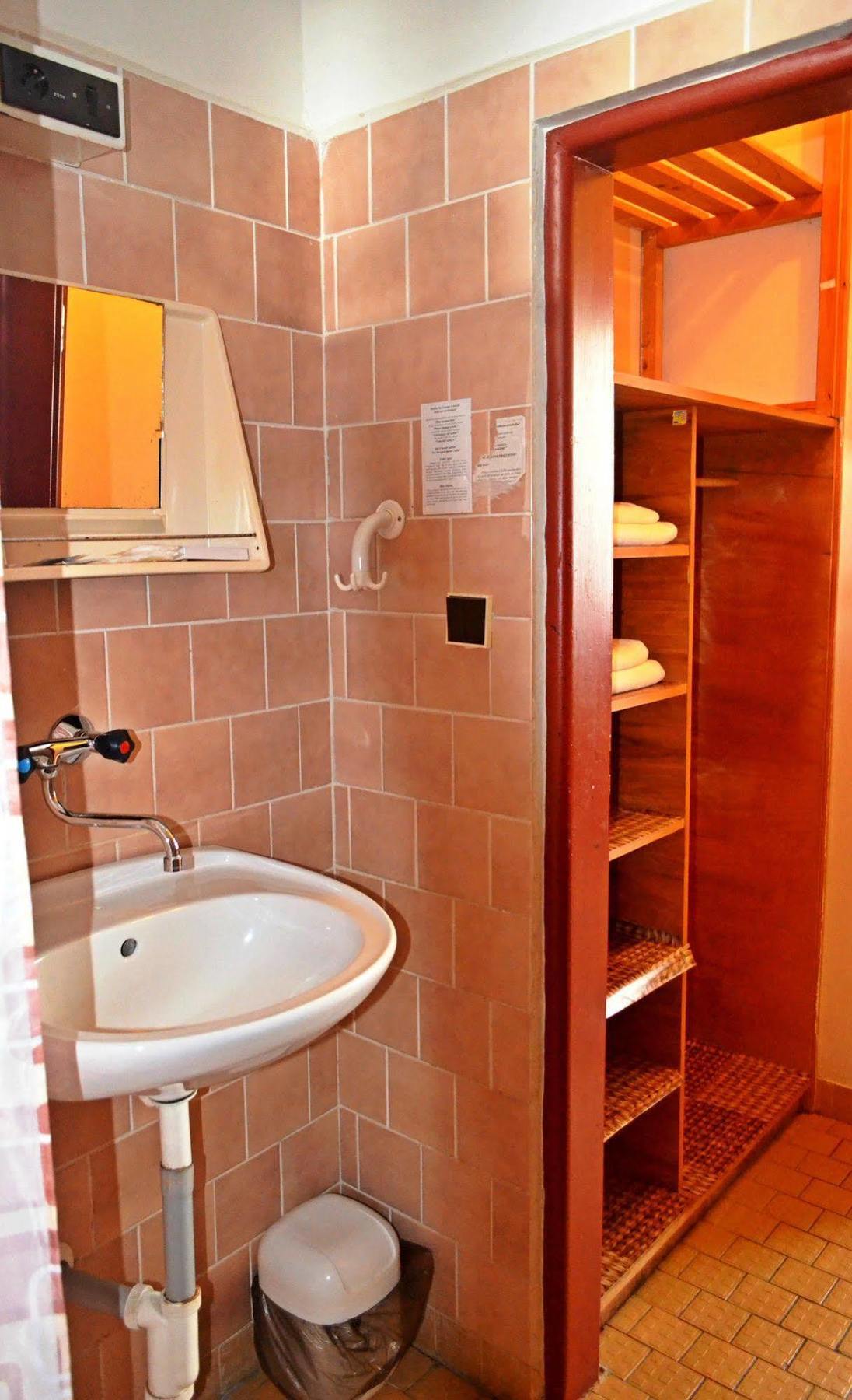 Bungalovy Fis Economy Villa Štrbské Pleso Esterno foto